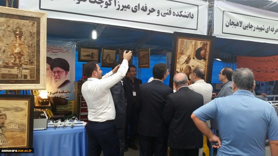 غرفه دانشکده  در نمایشگاه ارتباط دولت، صنعت و دانشگاه فنی و خرفه ای 3