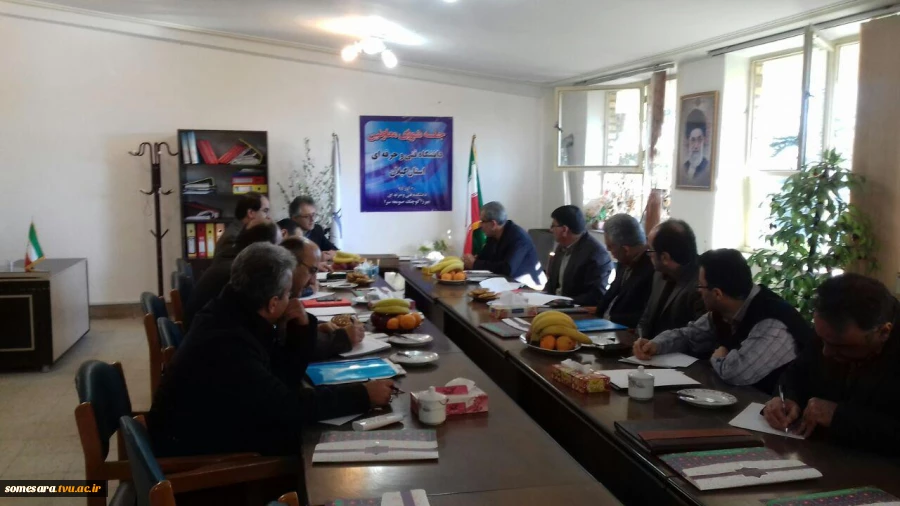 جلسه شورای  معاونین  دانشگاه فنی و حرفه ای  استان گیلان  5