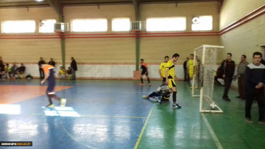 اتمام بازیهای فوتسال به مناسبت هفته بسیج 10