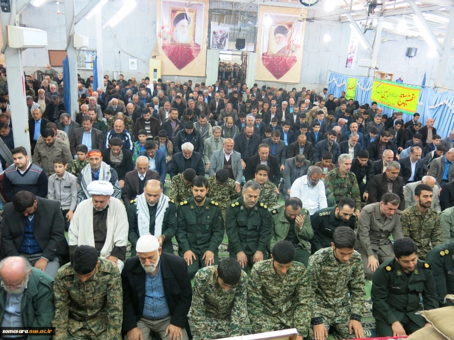 حضور دانشجویان و کارکنان دانشکده در نماز جمعه  2