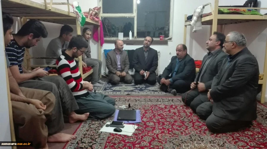 دیدار رئیس دانشکده و مسئولین از خوابگاه دانشجویی و دانشجویان 3