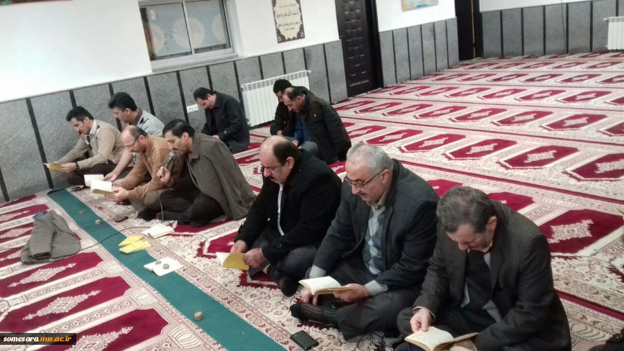 برگزاری مراسم پر فیض زیارت عاشورا

 6