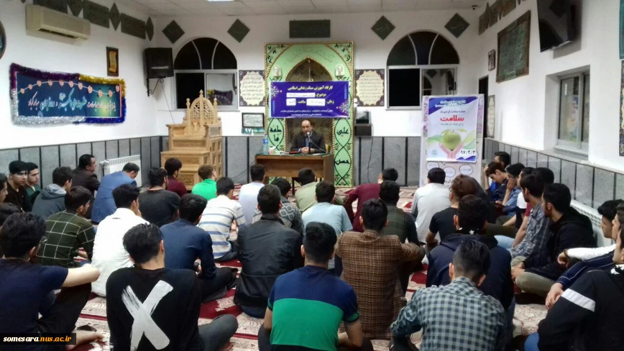 حضور دانشجویان ساکن خوابگاه درنمازخانه دانشکده بمناسبت روز جوان باسخنرانی دکتر بخشش 3