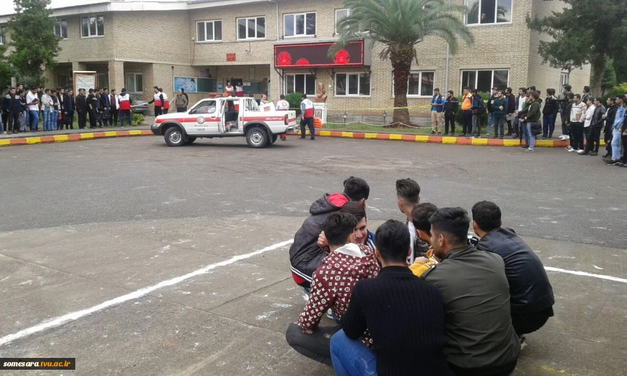 مانور امداد و نجات  با همکاری هلال و احمر و اورژانس 6