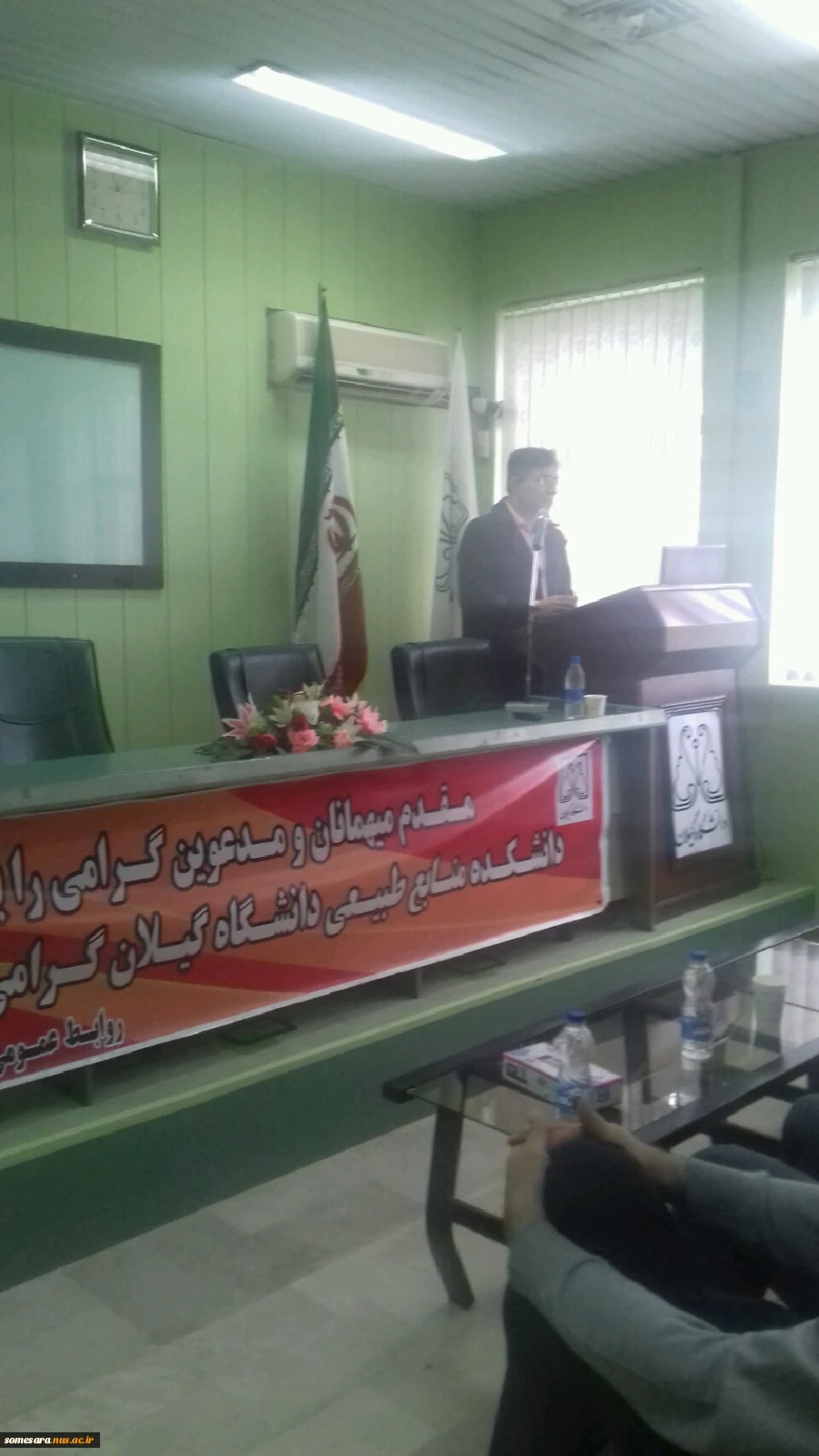 جلسه نقد و بررسی کتاب به مناسبت دهه فجر  4