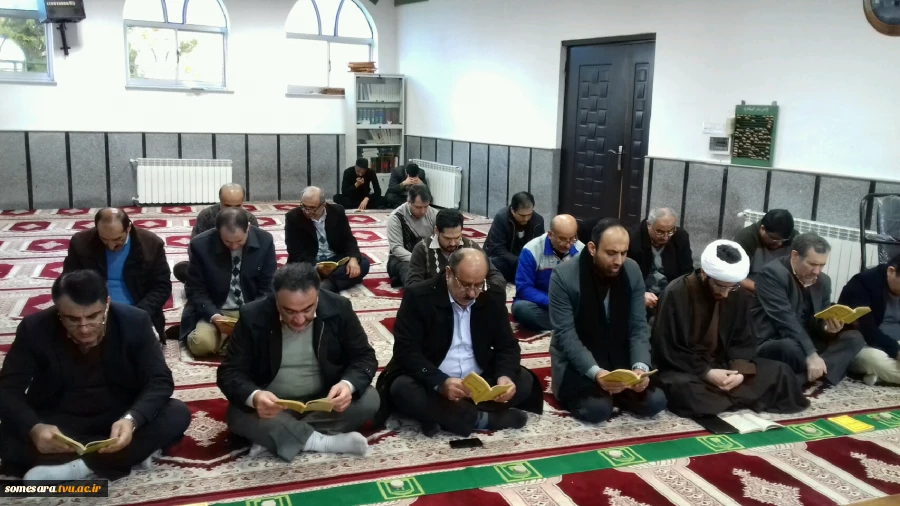 برگزاری مراسم زیارت عاشورا و نشست بصیرتی به مناسبت دهه فجر و ایام فاطمیه 3