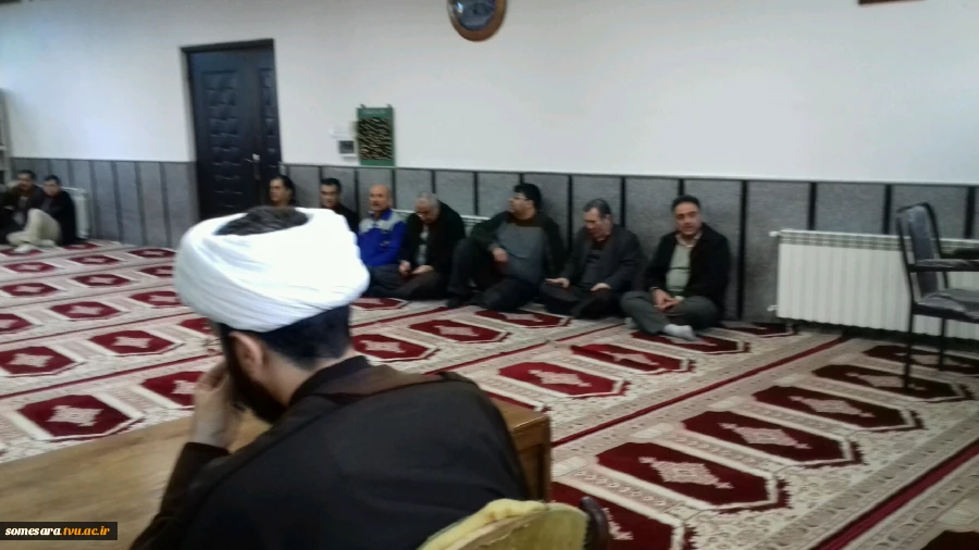 برگزاری مراسم زیارت عاشورا و نشست بصیرتی به مناسبت دهه فجر و ایام فاطمیه 9