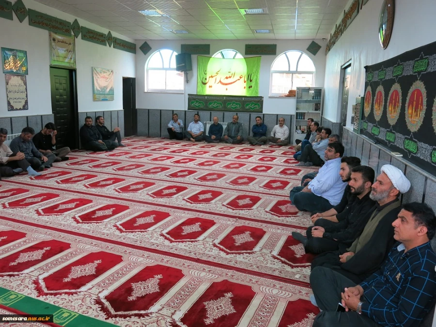 برگزاری مراسم سخنرانی و قرائت زیارت عاشورا در دهه اول محرم و اقامه نماز ظهر و عصر در دانشکده فنی و حرفه ای صومعه سرا 4