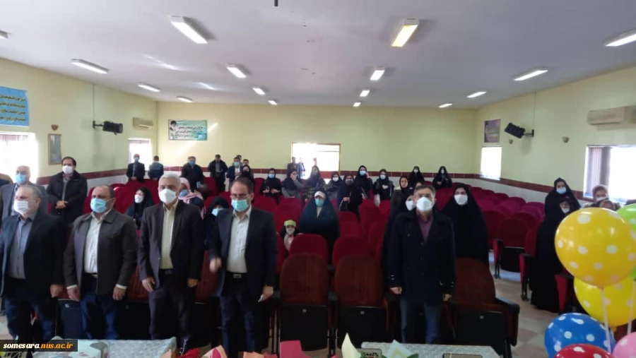 برگزاری مراسم بزرگداشت روز زن و تکریم مقام مادر در دانشکده 2