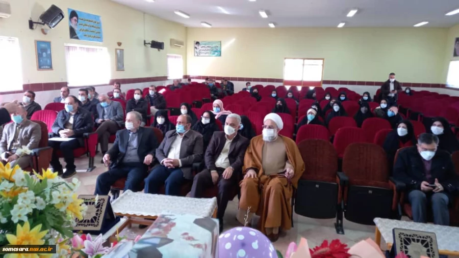 برگزاری مراسم بزرگداشت روز زن و تکریم مقام مادر در دانشکده 4