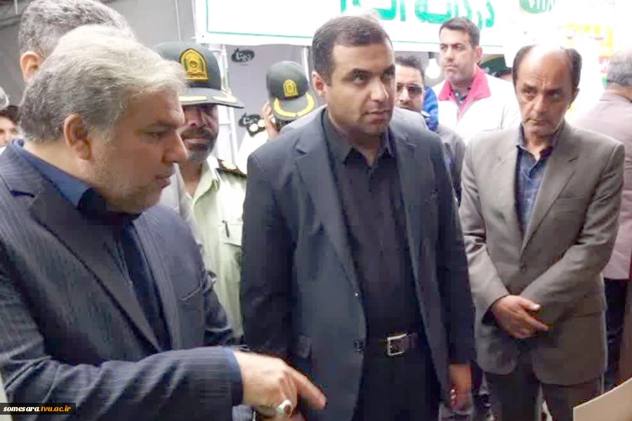 حضور دانشکده فنی و حرفه ای صومعه سرا در نمایشگاه کارآفرینی و ارتباط باصنعت(صدرا) 2